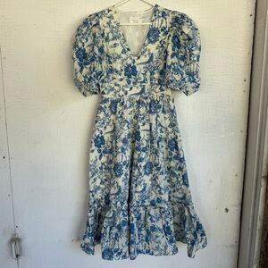 Hyacinth House blue and white animal and floral princess sleeve maxi dress S